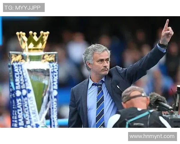 穆里尼奥：执教风波不断与球员起冲突频频